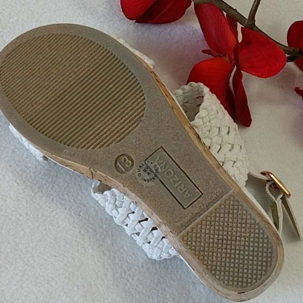 NEW Girls Shoes White Sandals Strappy Woven Lace Platform Wedge Heel Arizona 13M